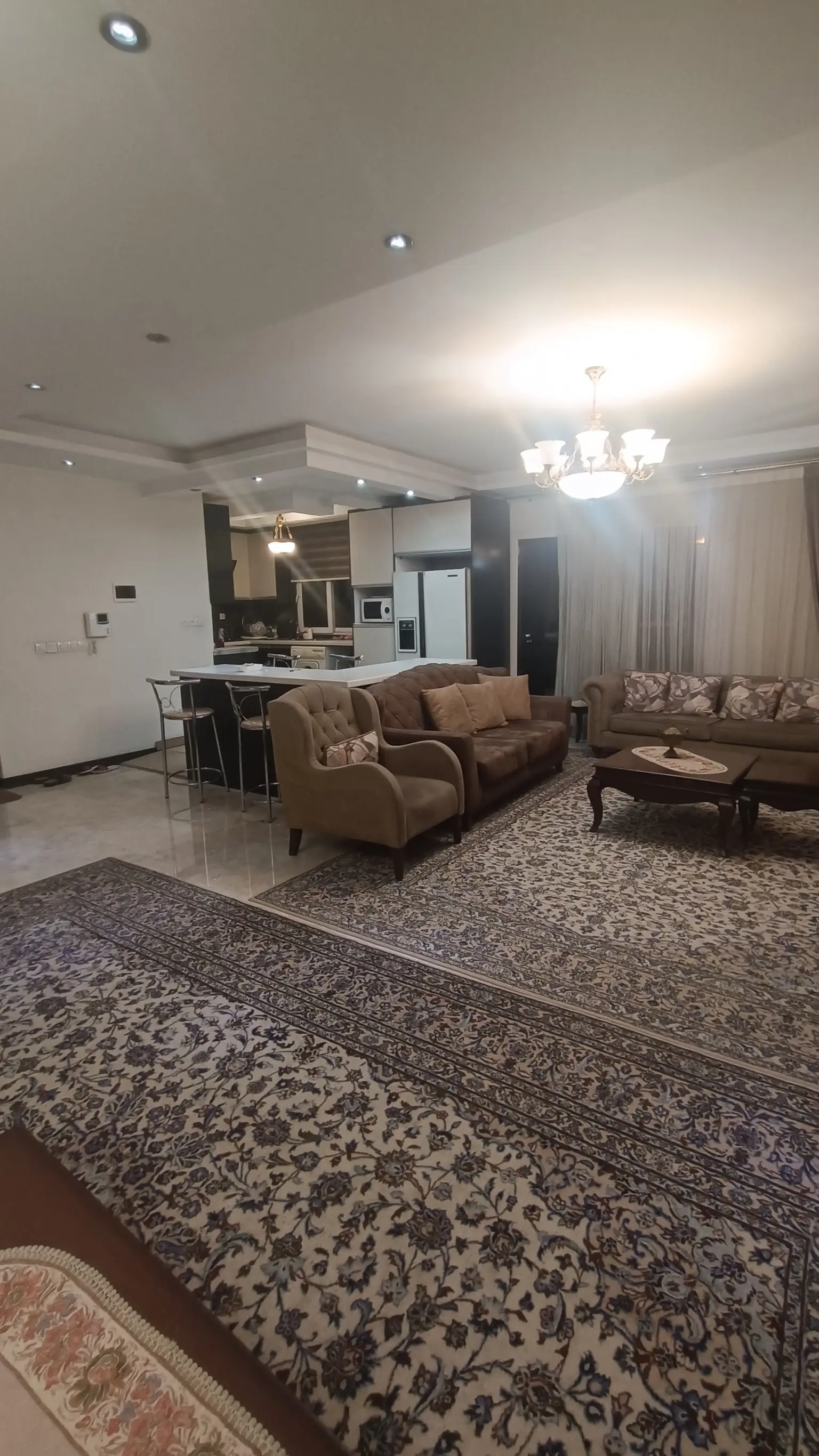 خرید آپارتمان 90 متری 2 خواب در سعادت آباد 