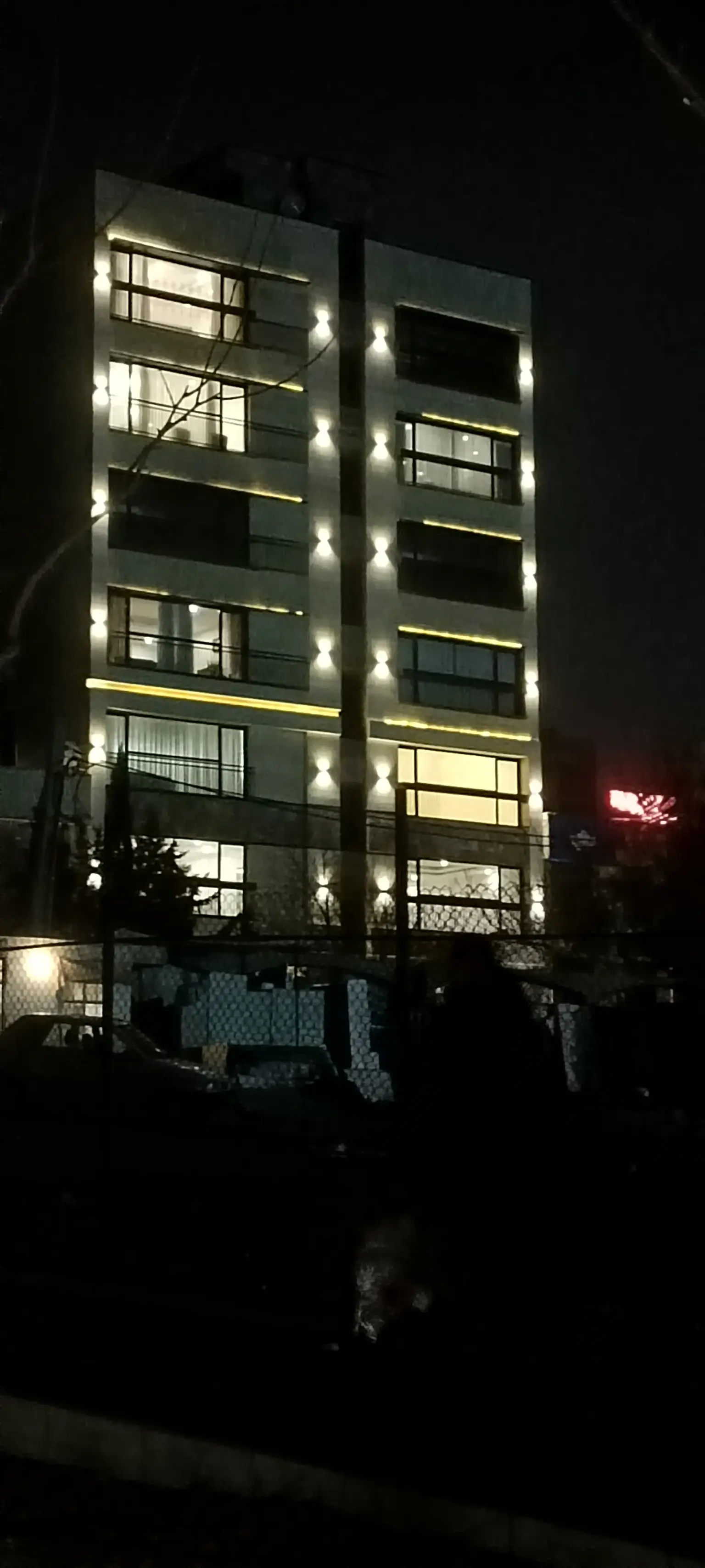  فروش آپارتمان ۲۹۵ متر / فول مشاعات / نوساز در سعادت آباد 