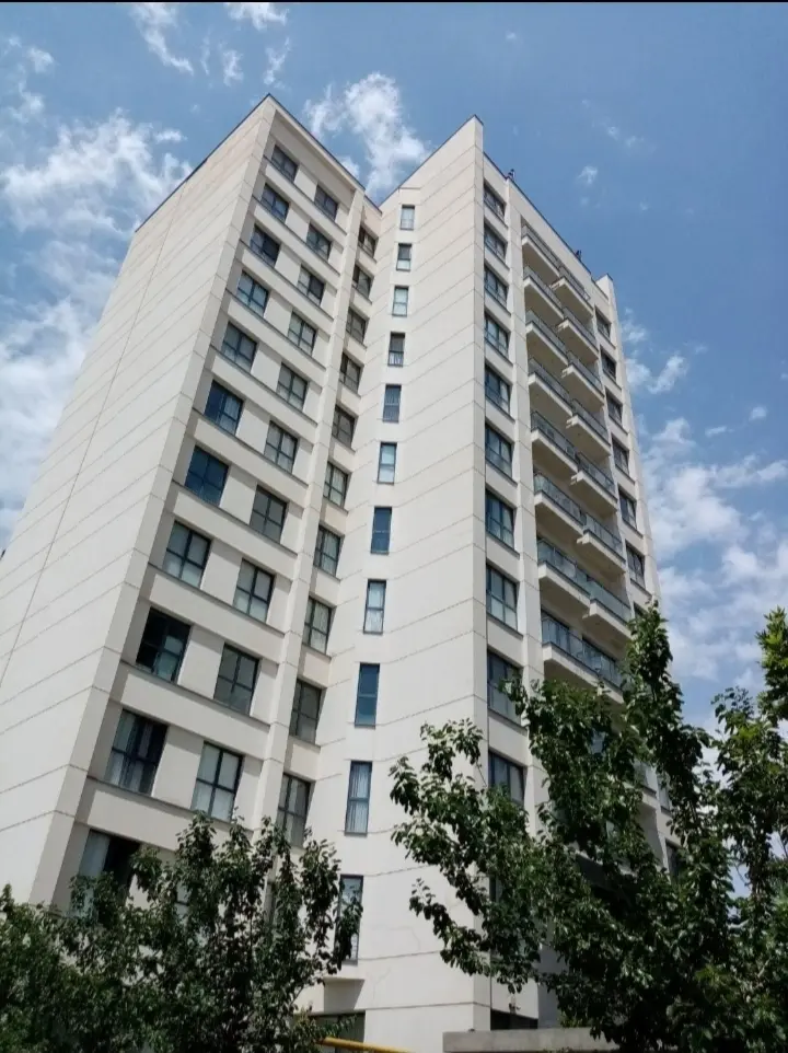 فروش برج مجلل دیپلمات ۱۳۵ متر ۳ خواب در سعادت آباد طاهرخانی
