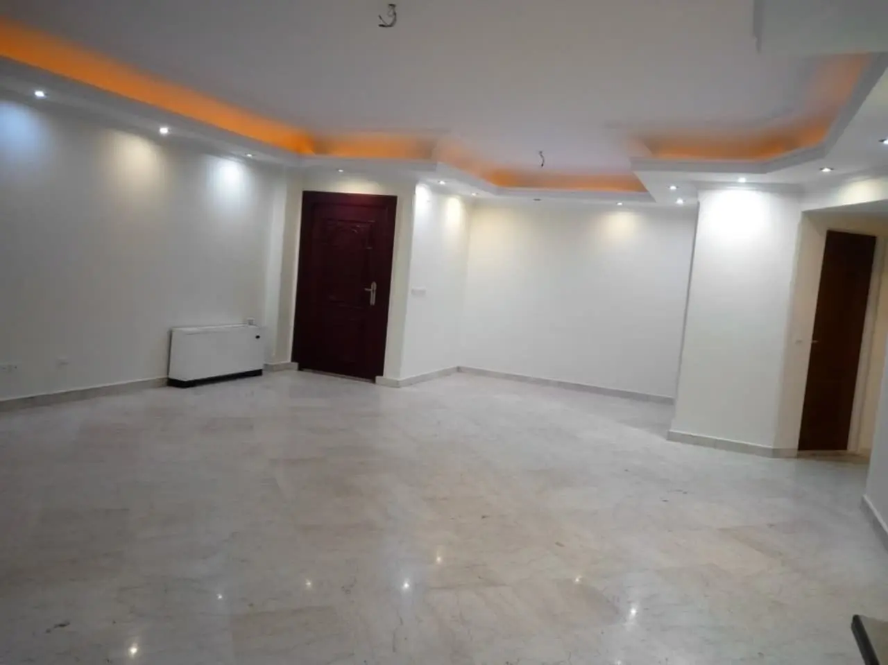 ،  فروش آپارتمان 105  متر دو خواب در سعادت آباد مروارید