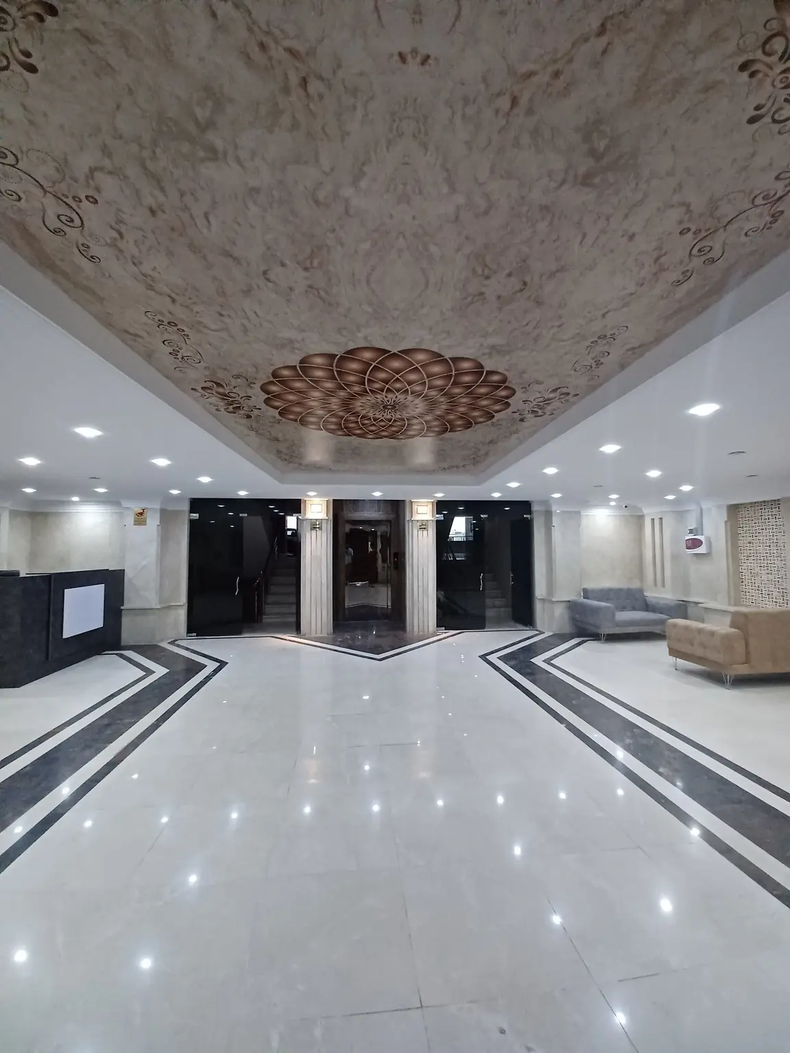 اجاره آپارتمان نوساز 85 متری 2خواب در سعادت آباد