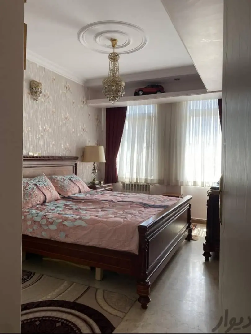 خرید آپارتمان  ۱۲۰ متری دو خواب  در سعادت آباد 